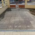 Maison Entiere Garage Et Parking *