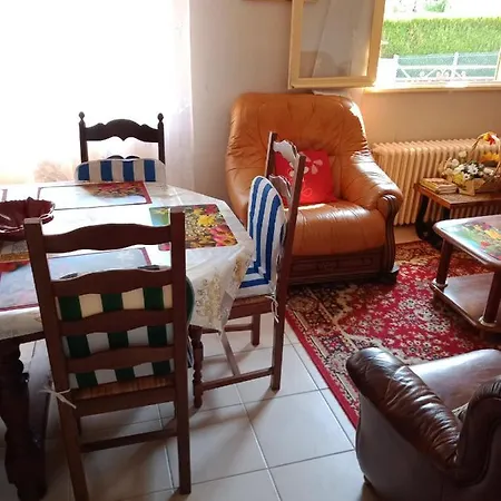 Vakantiehuis Maison Entiere Garage Et Parking