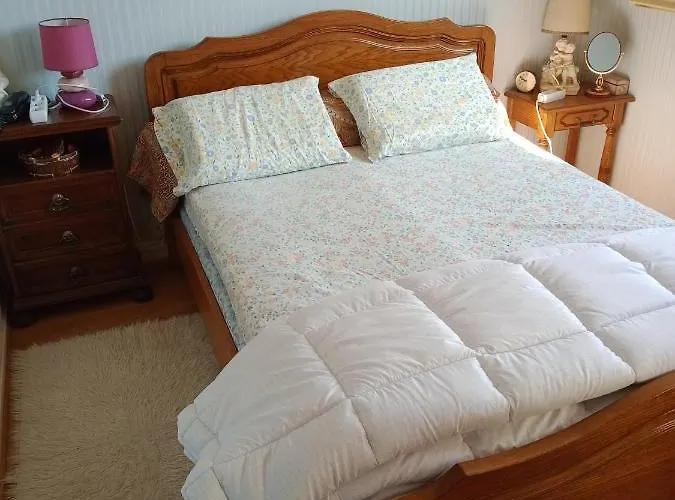 Maison Entière Garage Et Parking Hébergement de vacances Montluçon