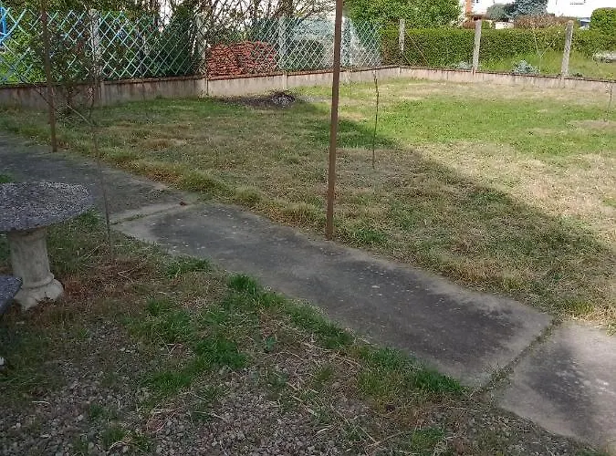 Hébergement de vacances Maison Entière Garage Et Parking