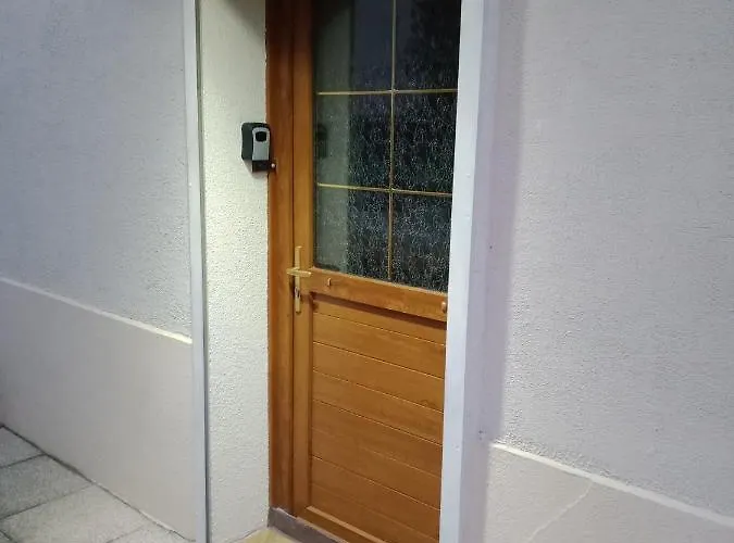 Maison Entière Garage Et Parking Hébergement de vacances *